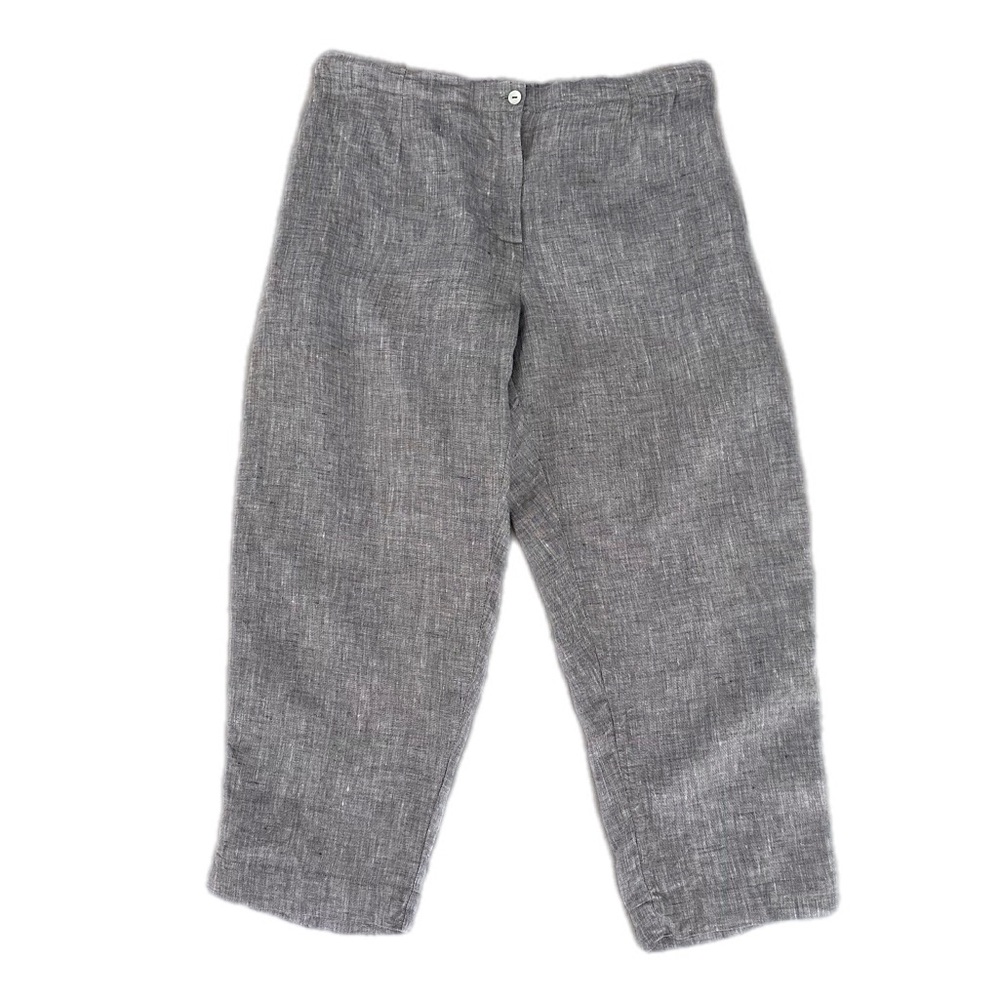 Vanity Italian Gray Linen cropped capris Pants, 30” waist-elastic back,